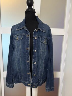 Vintage Old Navy Maternity Dark Blue Denim Jacket, Size Large.